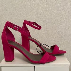 Pink Worthington Heels size 8.5. Never worn.